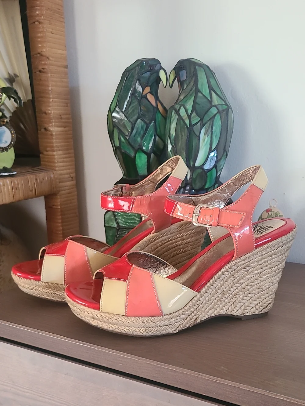 Söfft Patent Leather Red Orange & Beige Colorblock Espadrille Wedges Size 9.5